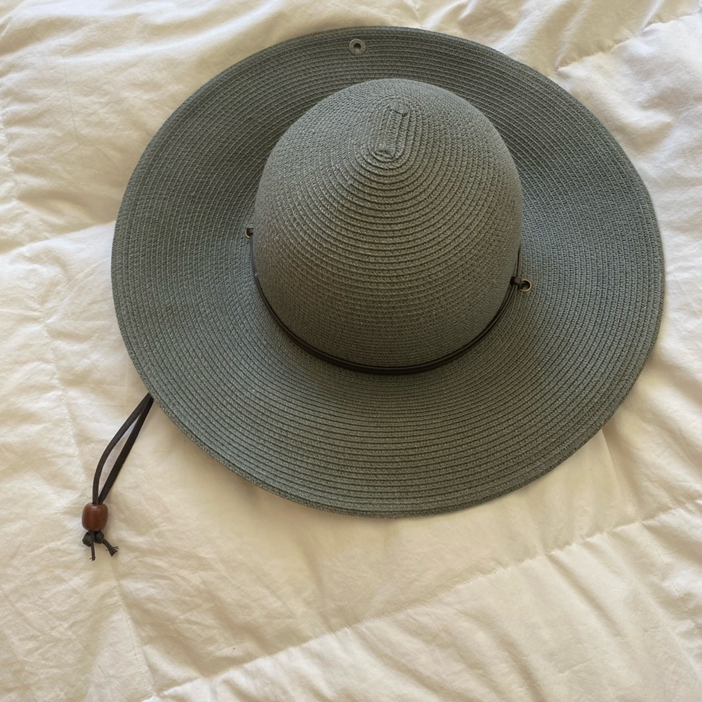 Peter Grimm Gray Hat